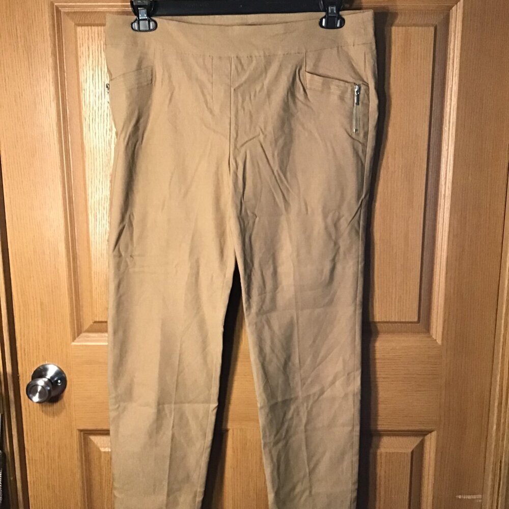 SOHO Tan Pants